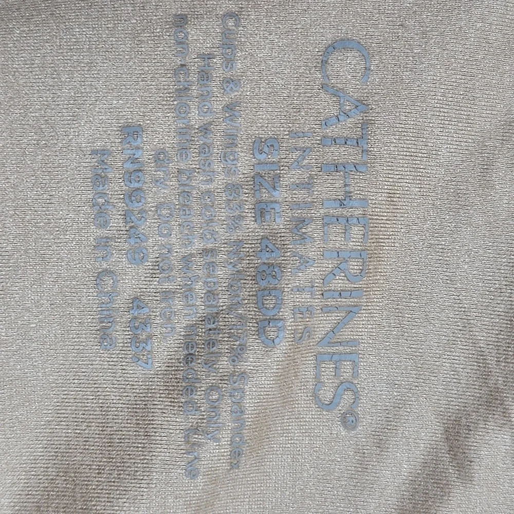 Catherines Women Bra 48DD Beige T Shirt Wireless Strap Adjustable